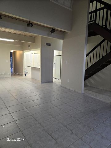 7601 SW 105th Ave 7601, Miami, FL 33173