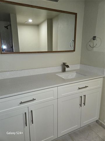 7601 SW 105th Ave 7601, Miami, FL 33173