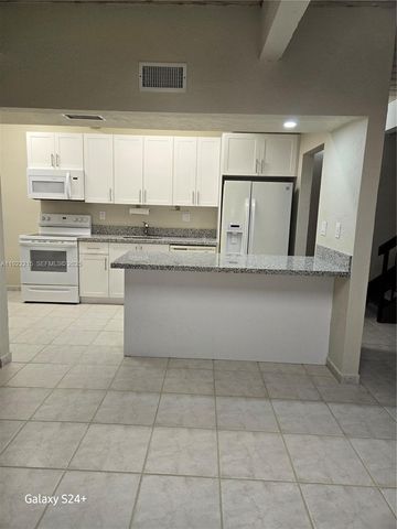 7601 SW 105th Ave 7601, Miami, FL 33173