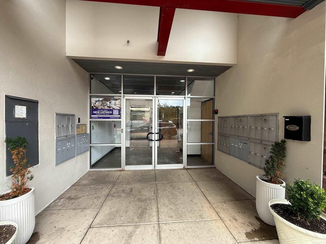 423 E 3Rd St #220, Little Rock, AR 72201