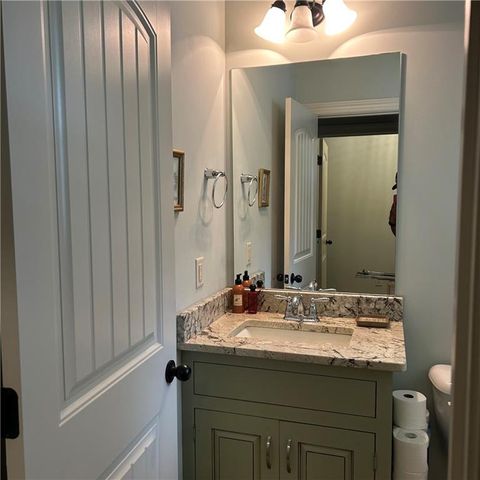303 Evesham Avenue, Peachtree City, GA 30269