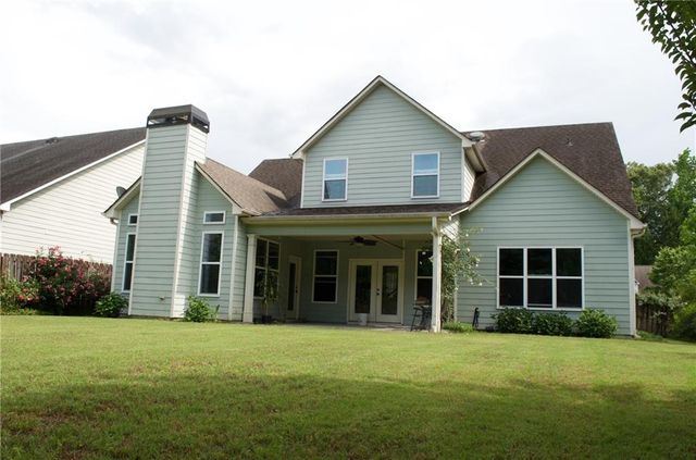 303 Evesham Avenue, Peachtree City, GA 30269