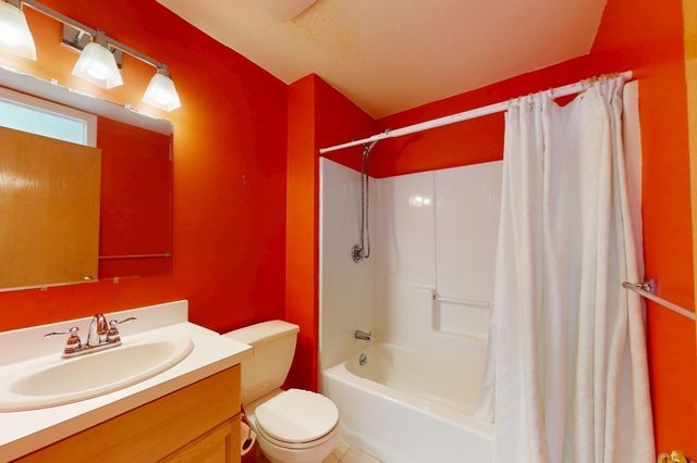 98 Algonquin Tr 98, Ashland, MA 01721
