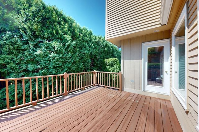 98 Algonquin Tr 98, Ashland, MA 01721