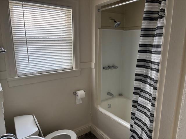 3920 3920 Clarke Street, Oakland, CA 94609