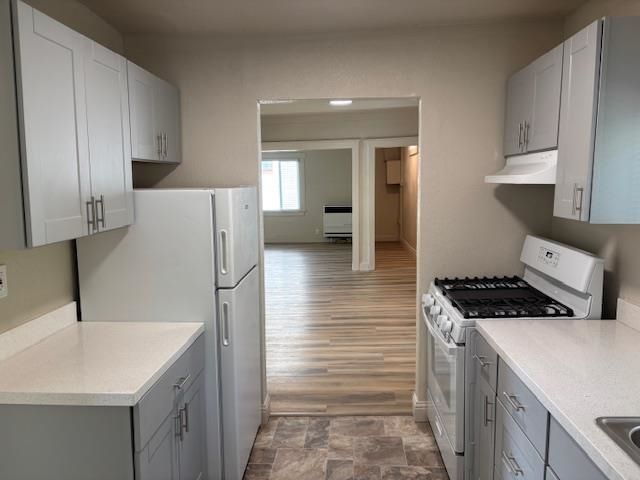 3920 3920 Clarke Street, Oakland, CA 94609