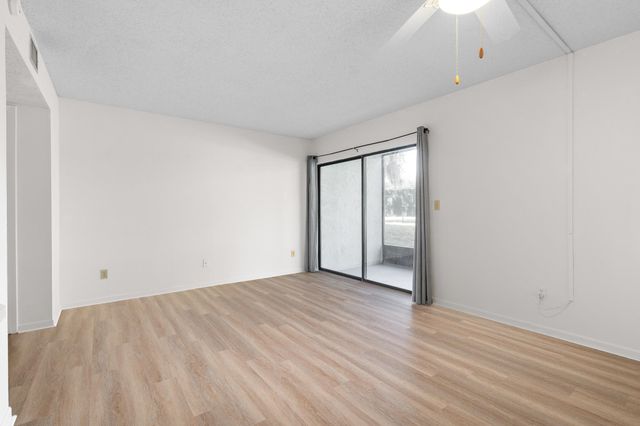 5 Andalusia Ct, St Augustine, FL 32086