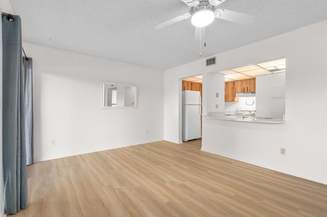 5 Andalusia Ct, St Augustine, FL 32086