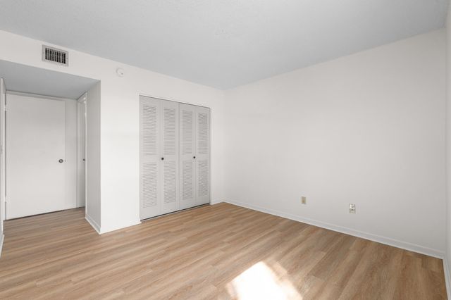 5 Andalusia Ct, St Augustine, FL 32086