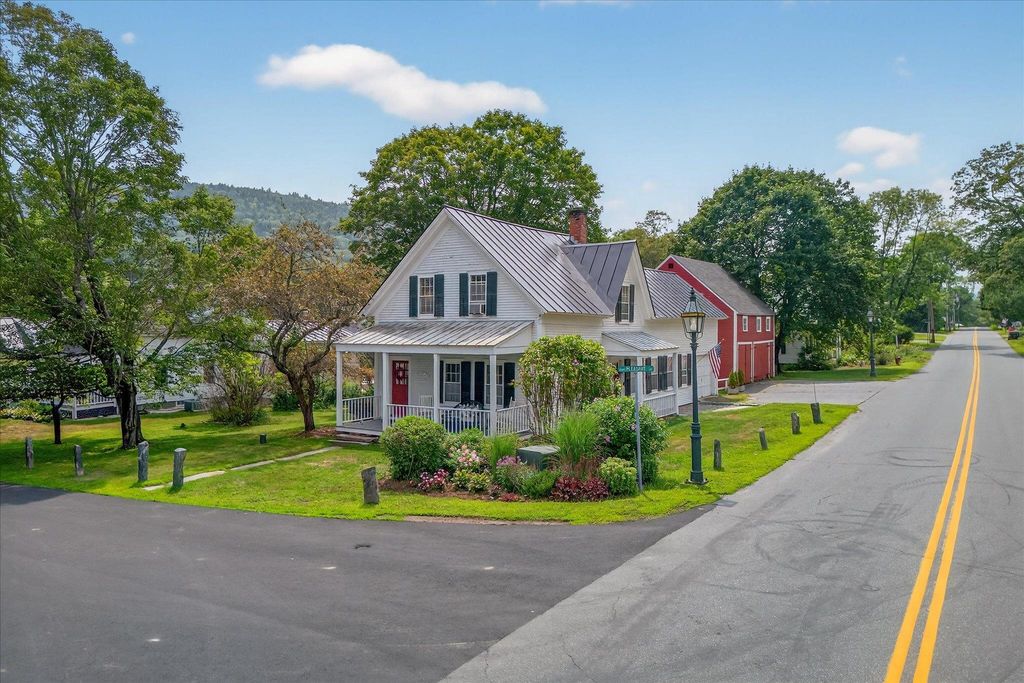 87 Townshend Road, Grafton, VT 05146