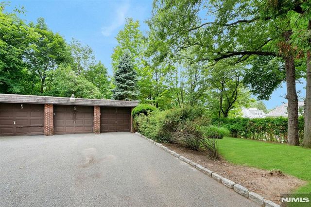 185 E Palisade Avenue D11B, Englewood, NJ 07631