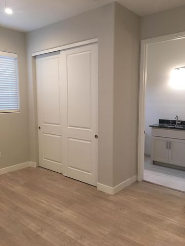 1747 E 10th Street, Tucson, AZ 85719