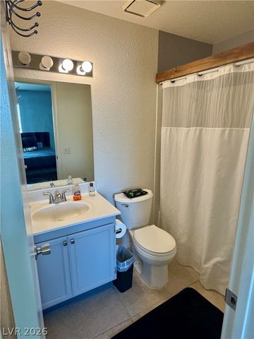 7928 Diamond Rock Way 201, Las Vegas, NV 89128