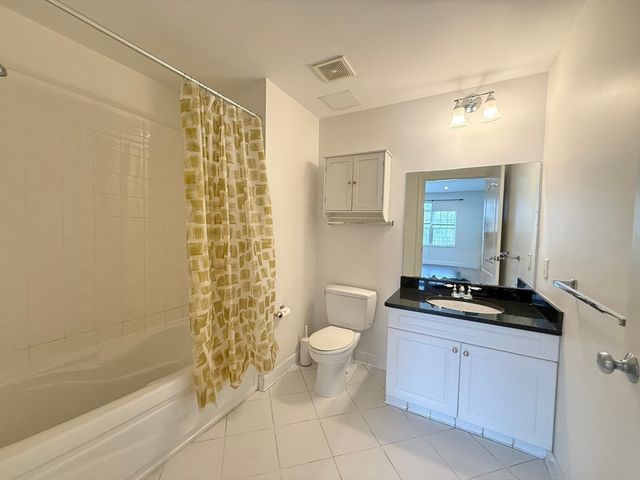 614 Pond St. 131, Braintree, MA 02184