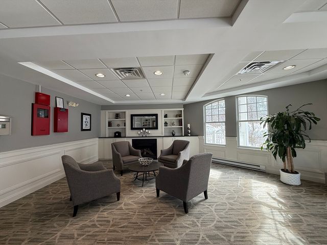 614 Pond St. 131, Braintree, MA 02184