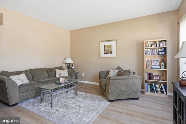 14 CORBIT SHARP DR, Townsend, DE 19734