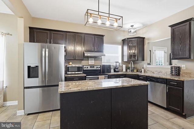 14 CORBIT SHARP DR, Townsend, DE 19734