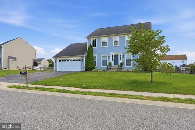 14 CORBIT SHARP DR, Townsend, DE 19734