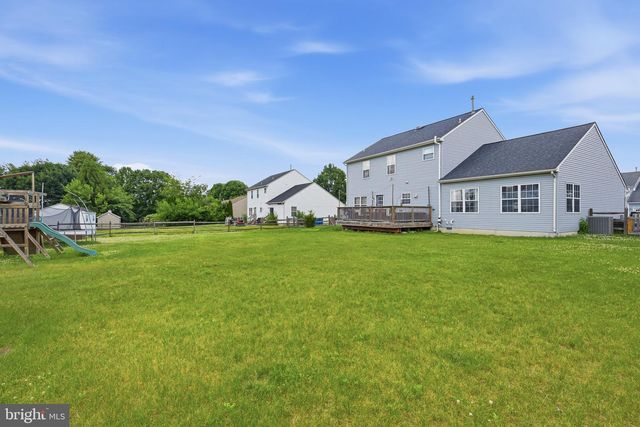 14 CORBIT SHARP DR, Townsend, DE 19734