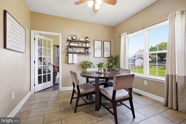 14 CORBIT SHARP DR, Townsend, DE 19734