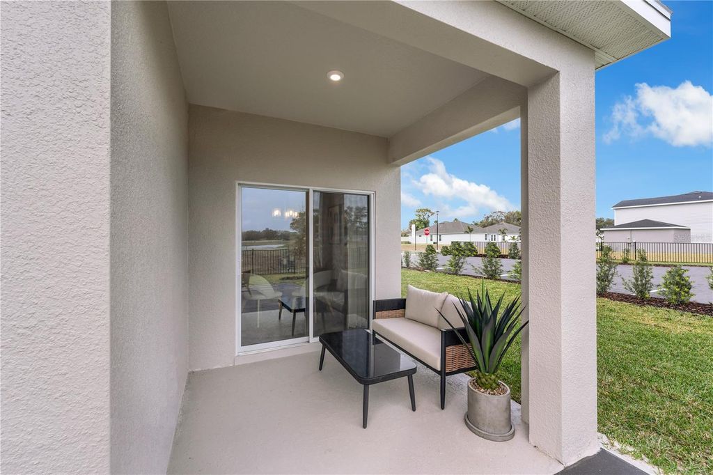 Image 33 of property listing at 6714 WINTERBERRY DRIVE, Lake Hamilton, FL 33851