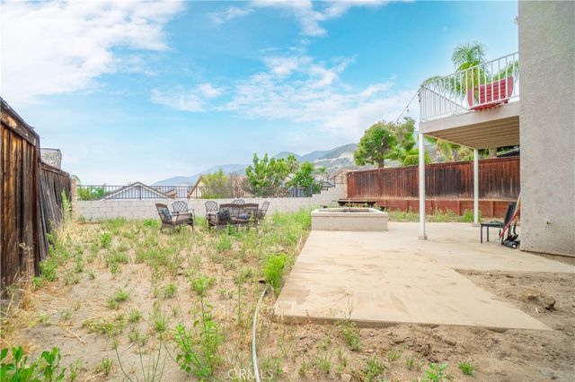 33130 Shoreline, Lake Elsinore, CA 92530