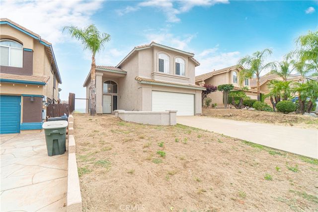 33130 Shoreline, Lake Elsinore, CA 92530