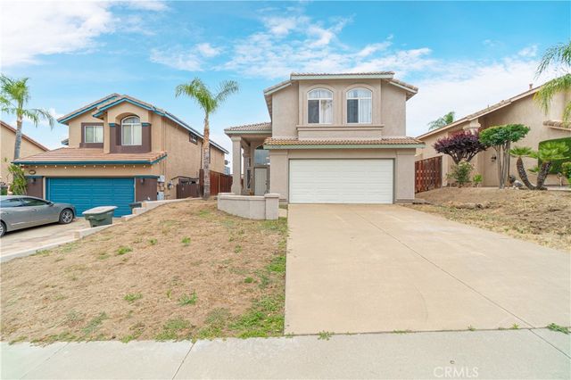 33130 Shoreline, Lake Elsinore, CA 92530