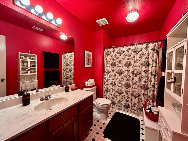 8853 STIRRUP Way, Fort Worth, TX 76244