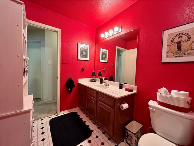 8853 STIRRUP Way, Fort Worth, TX 76244