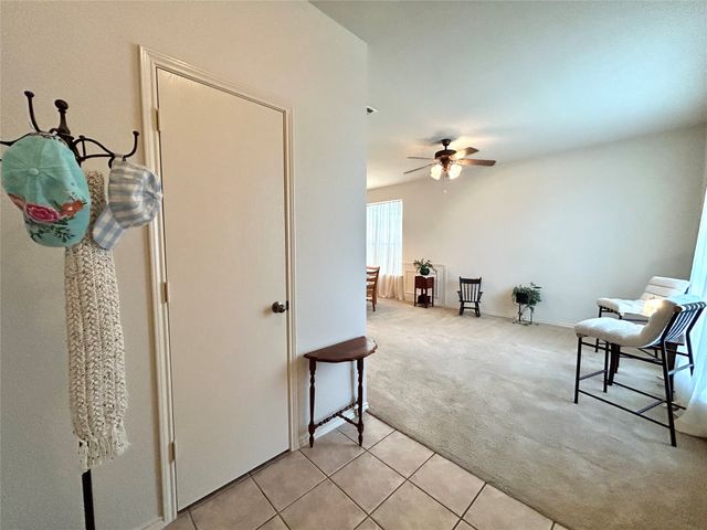 8853 STIRRUP Way, Fort Worth, TX 76244