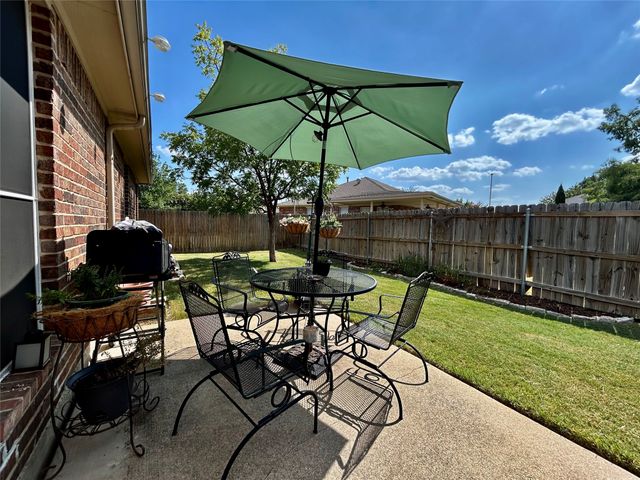8853 STIRRUP Way, Fort Worth, TX 76244