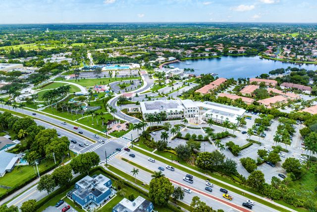 13789 YARMOUTH Drive 13793, Wellington, FL 33414