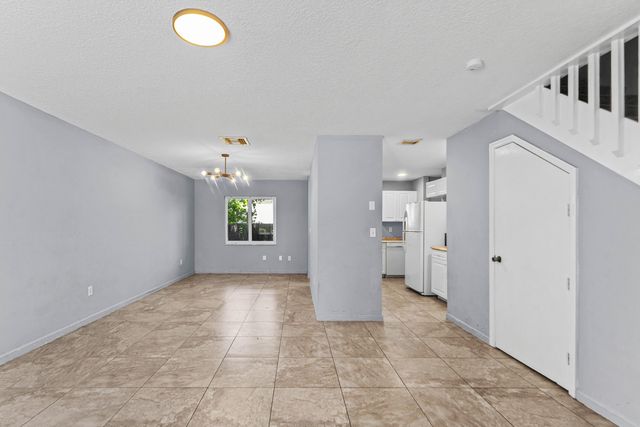 13789 YARMOUTH Drive 13793, Wellington, FL 33414