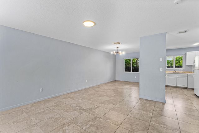 13789 YARMOUTH Drive 13793, Wellington, FL 33414