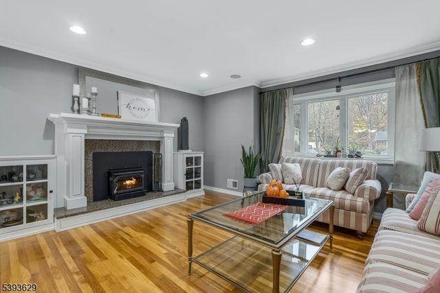 45 Wilson Dr, Berkeley Heights Twp., NJ 07922