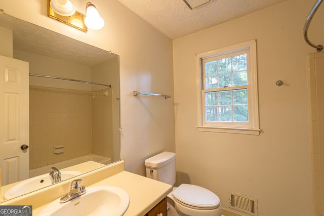 294 Mcdonough Road, Fayetteville, GA 30214