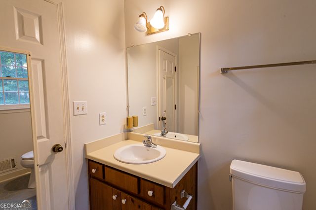 294 Mcdonough Road, Fayetteville, GA 30214