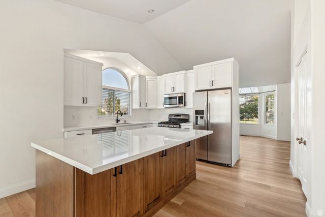 4698 W COLANDER DR, West Jordan, UT 84088