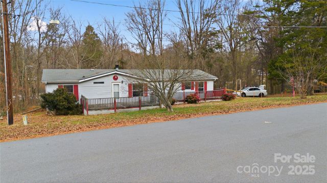 218 Arizona Place NW, Concord, NC 28027