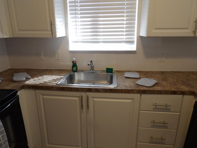 3800 N Jog Road 201, West Palm Beach, FL 33411