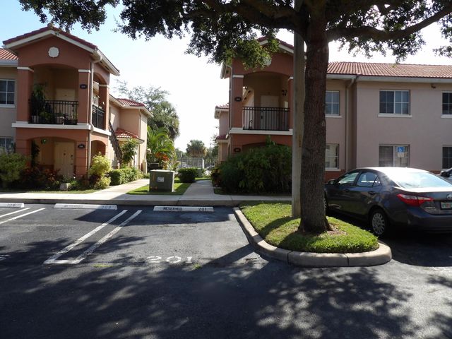 3800 N Jog Road 201, West Palm Beach, FL 33411