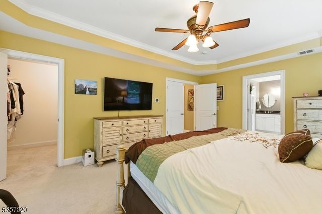 166 Horseneck Rd, Fairfield Twp., NJ 07004
