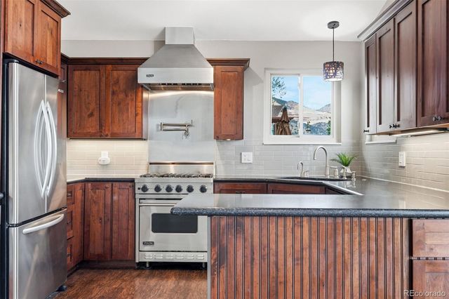 15743 W Wedge Way, Morrison, CO 80465