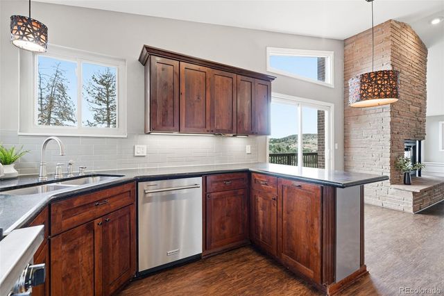 15743 W Wedge Way, Morrison, CO 80465