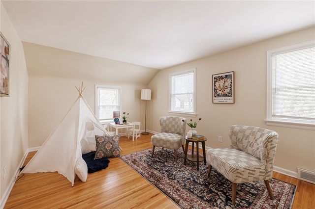 296 Castleman Road, Rochester, NY 14620