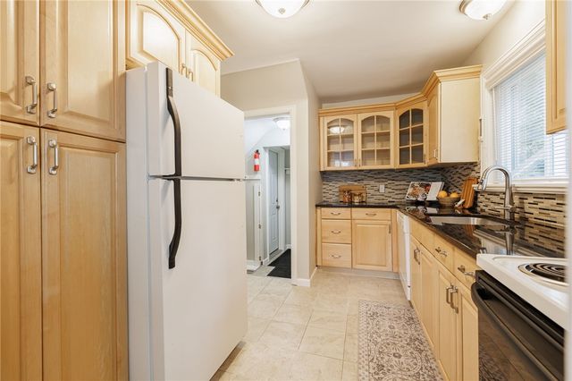 296 Castleman Road, Rochester, NY 14620