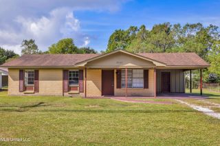 9701 Highway 613, Moss Point, MS 39562