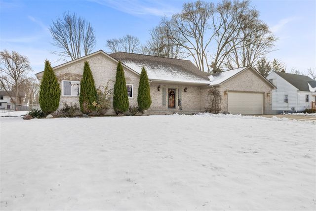 39340 Hamon Street, Harrison Twp, MI 48045