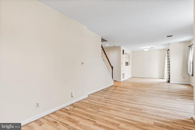 207 CRESCENT DR, Hershey, PA 17033